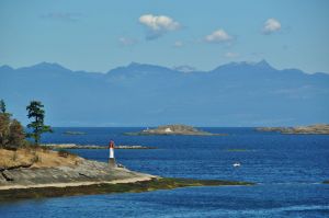 Nanaimo_ferry_to_Vancouver.jpg