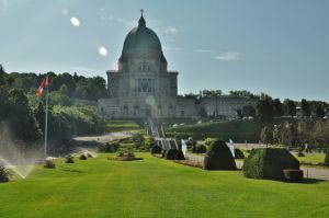 Montreal_Saint_Josephs_Oratory.jpg