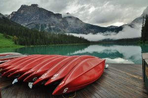 Emerald_Lake_kajaki.jpg