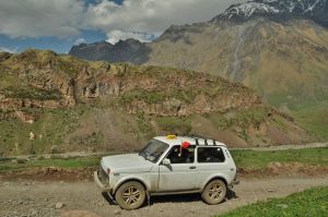 taxi_Kazbegi.jpg