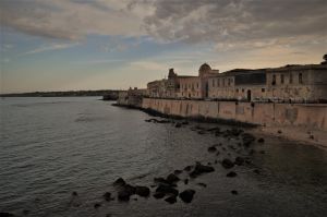 Ortigia mury.jpg