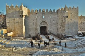 Damascus_Gate_Jerozolima.jpg