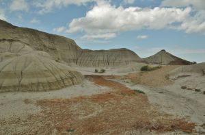 Dinosaur_Provincial_Park_3.jpg