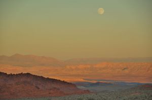 valley_of_fire_full_moon.jpg