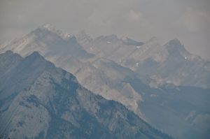 gory_z_Sulphur_Mt_Banff.jpg