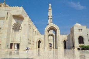 Musat Wielki meczet dziedziniec.jpg