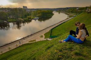 pocalunek panorama Grodno.jpg