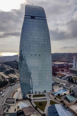 Baku flame tower P1.jpg