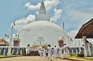 wycieczka_szkolna_ahpura_sri_lanka.jpg