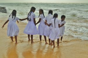 dziewczynki_z_Negombo_Sri_lanka.jpg